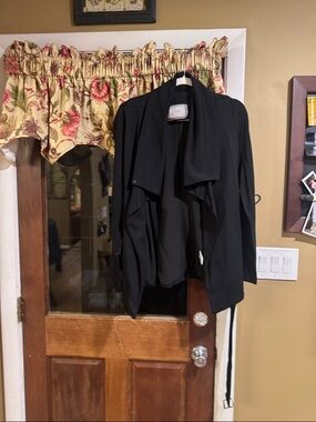 Black Draped Open-Front Women's Jacket